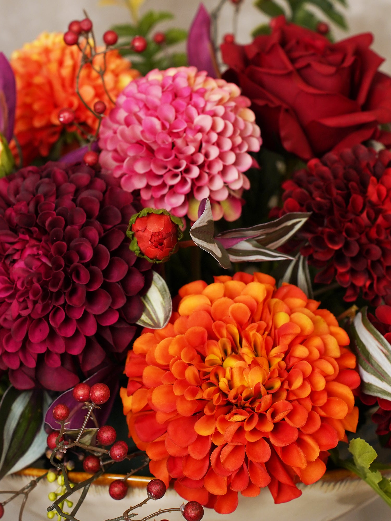 DIY Flower Box Set in Dahlia & Rose - Red