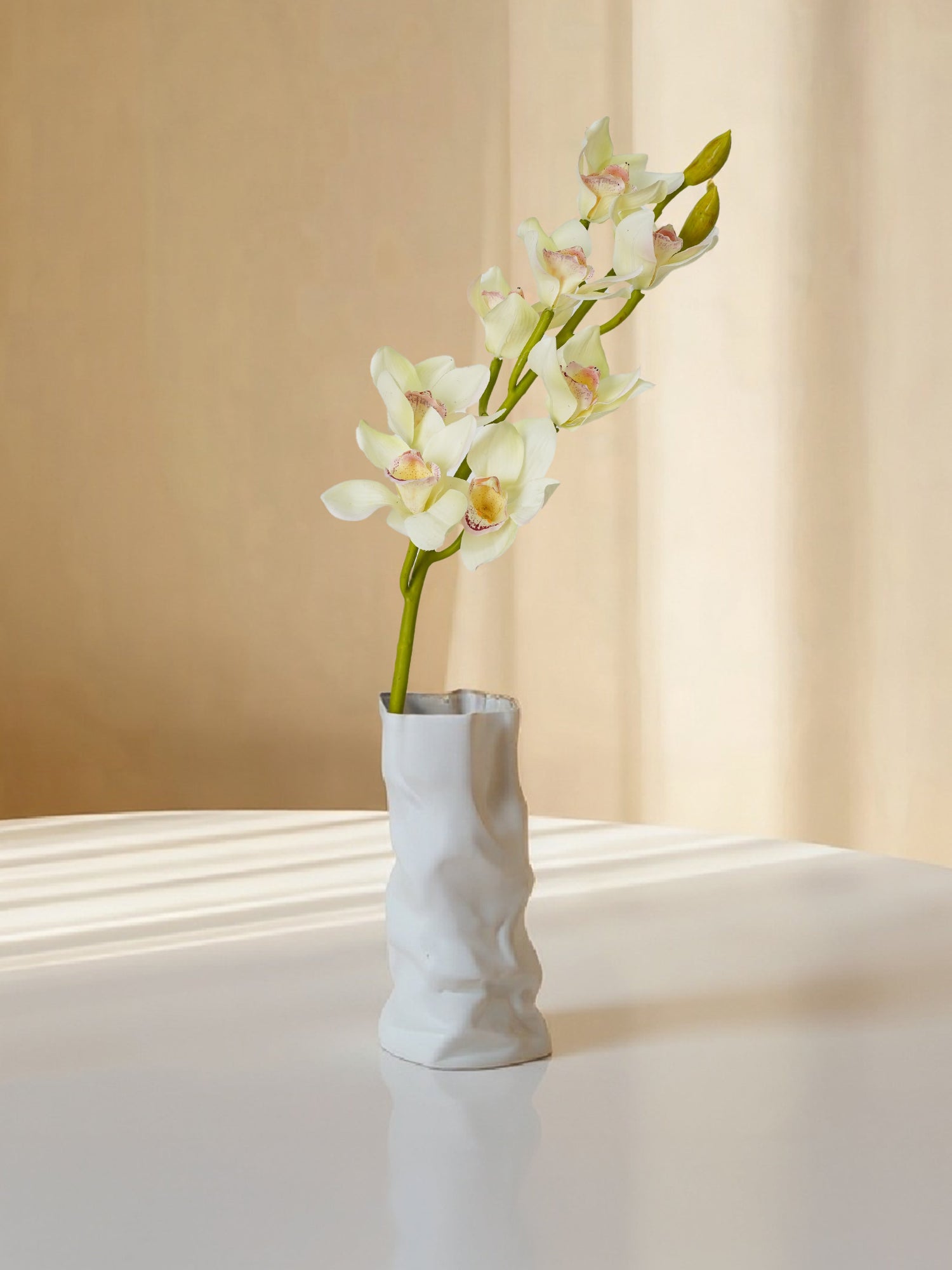 Amaranton 32" Real touch 10 - Orquídea Cymbidium Bloom - Blanco Crema