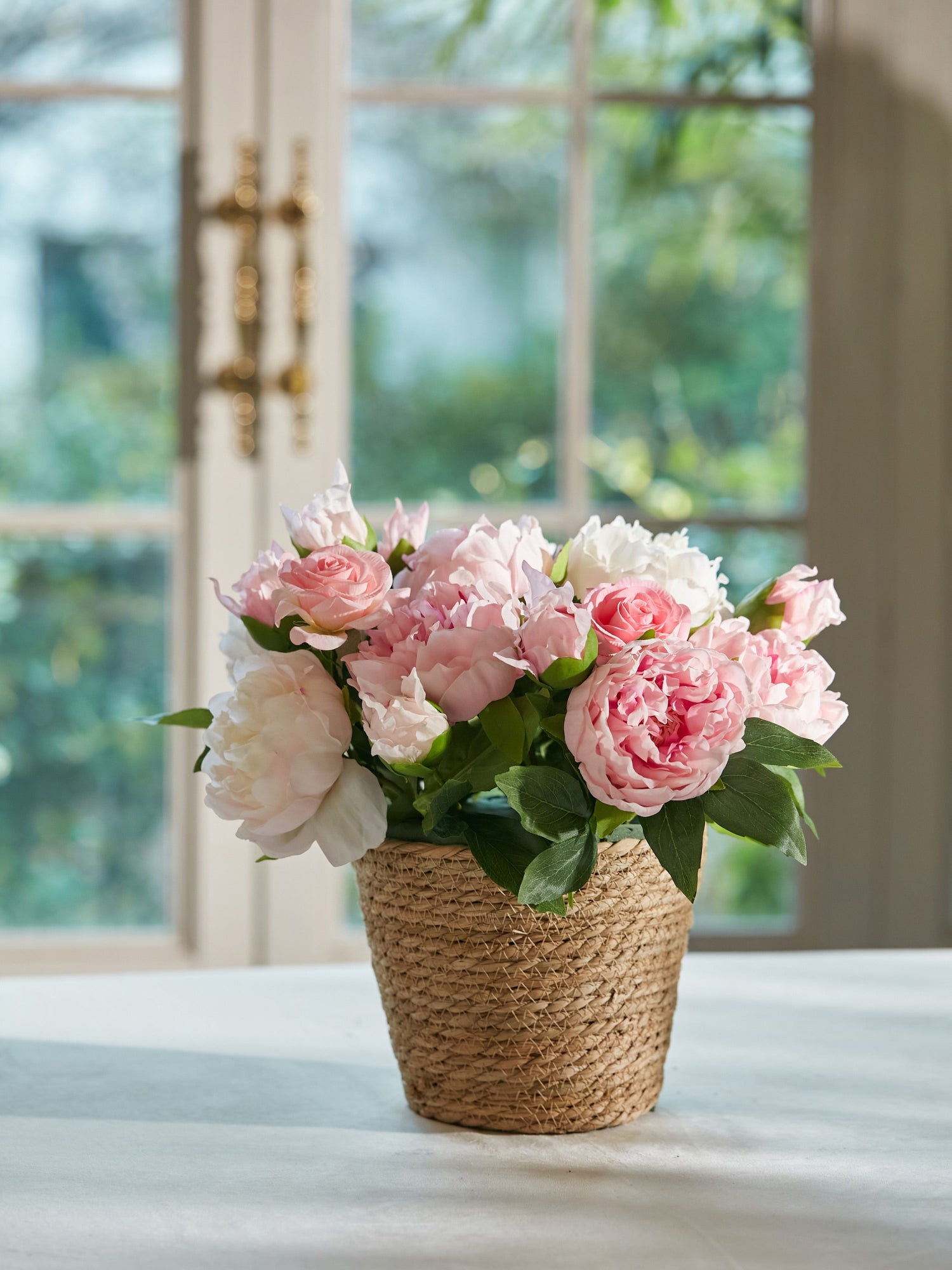 Amaranton Susurros de Peonías y Rosas