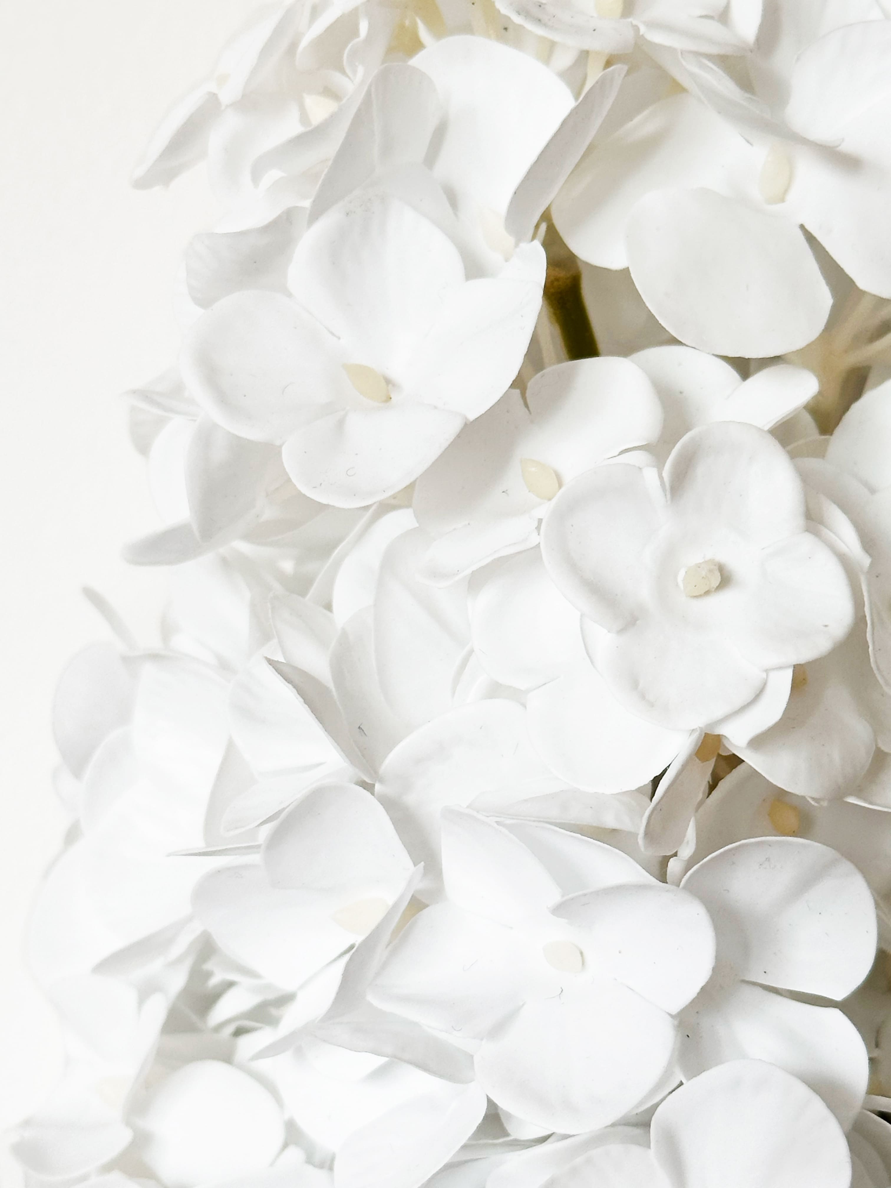 Hortensia Pagoda Amaranton de 83 cm con tacto real - Blanca