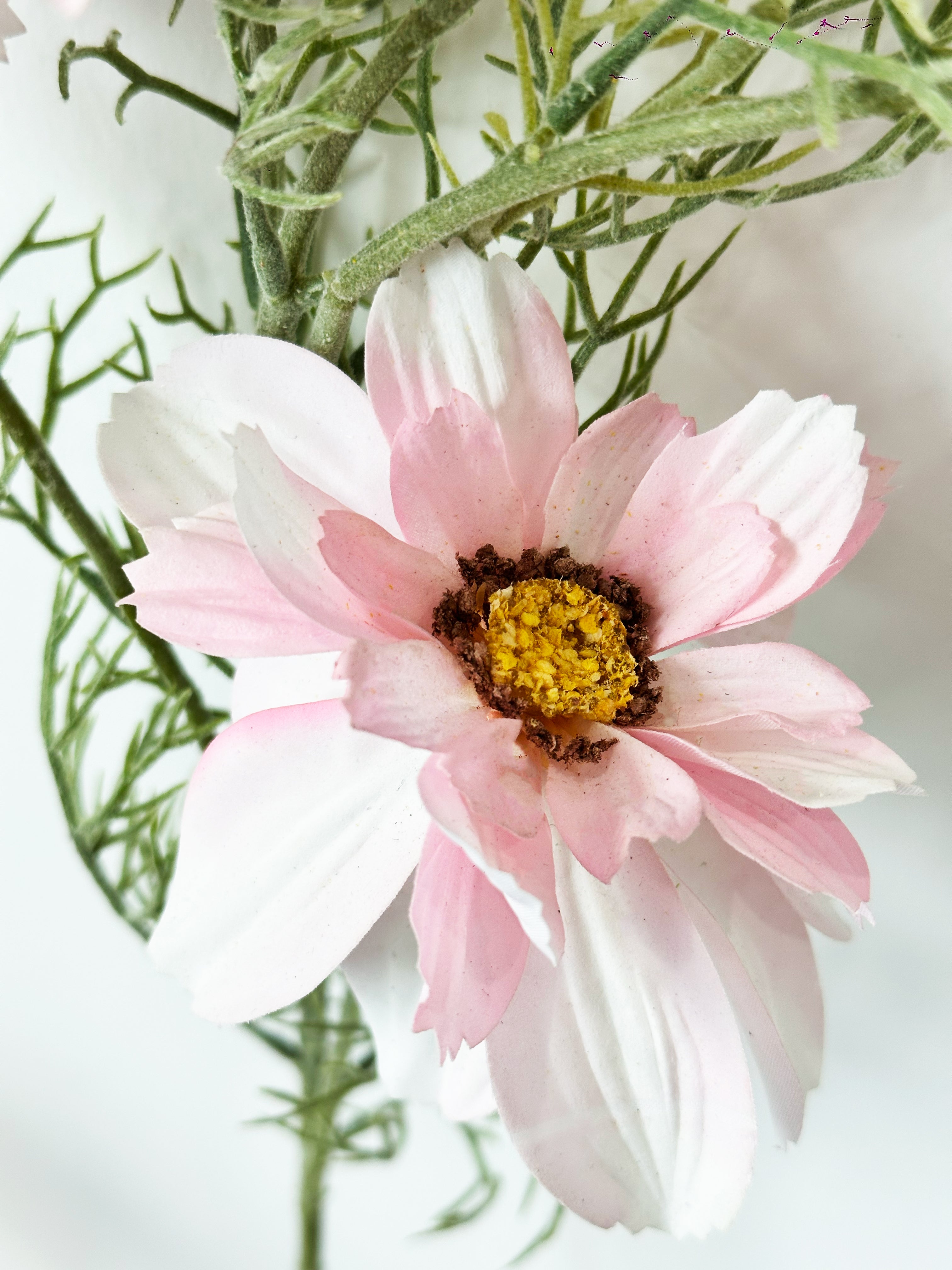 Amaranton 27" Realistic 4 - Bloom Cosmos - Pink