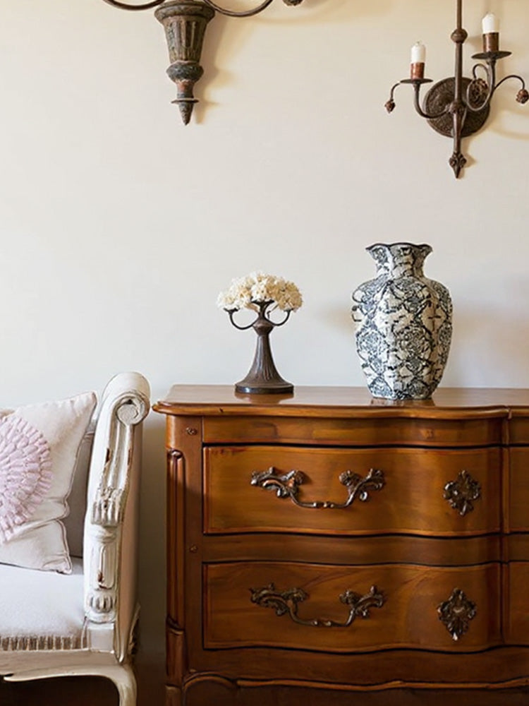 Amaranton™ 9" Blue Chinoiserie Scalloped baluster Vase