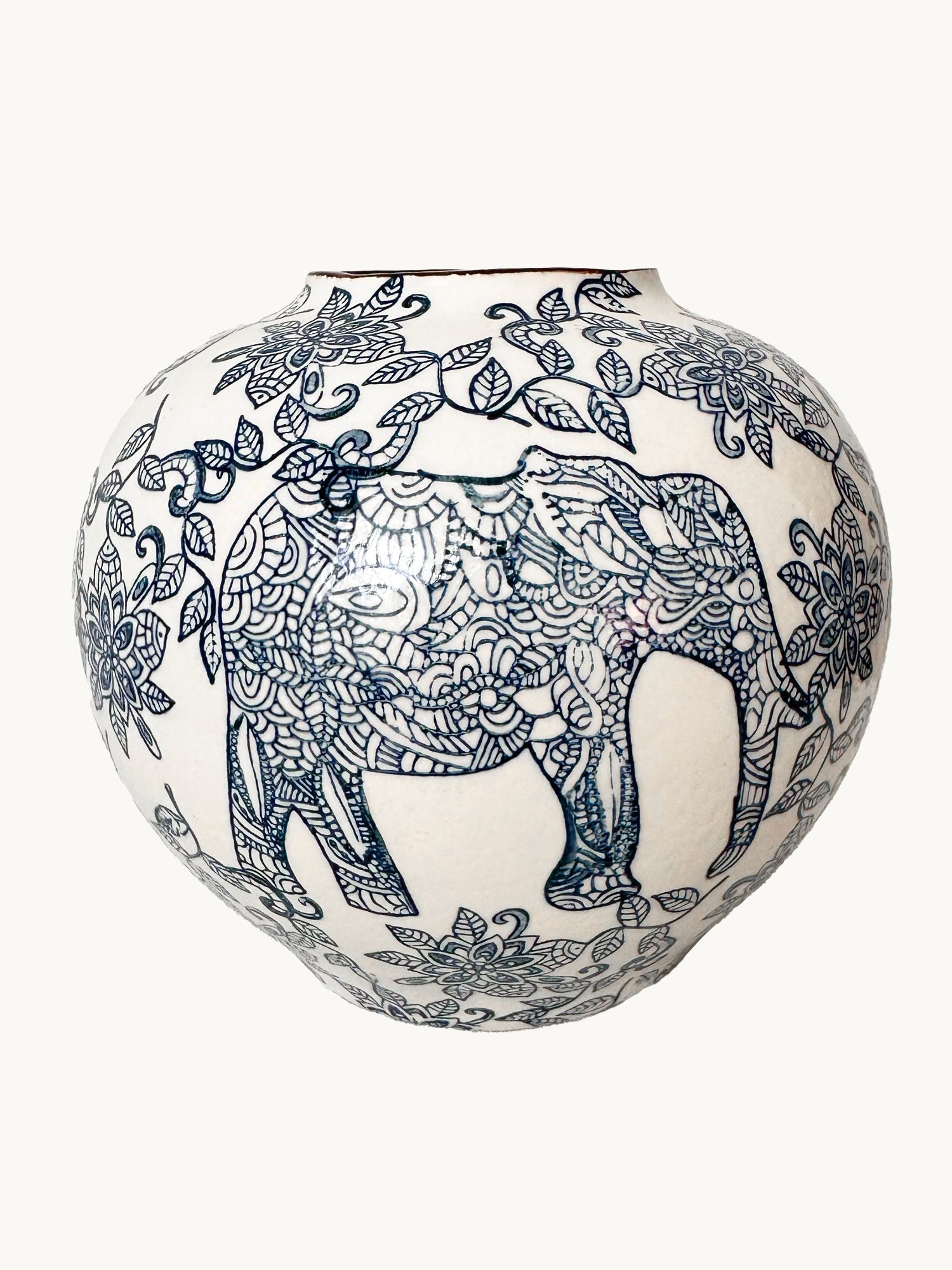 Amaranton™ 7" Blue & White Elephant Ginger Jar