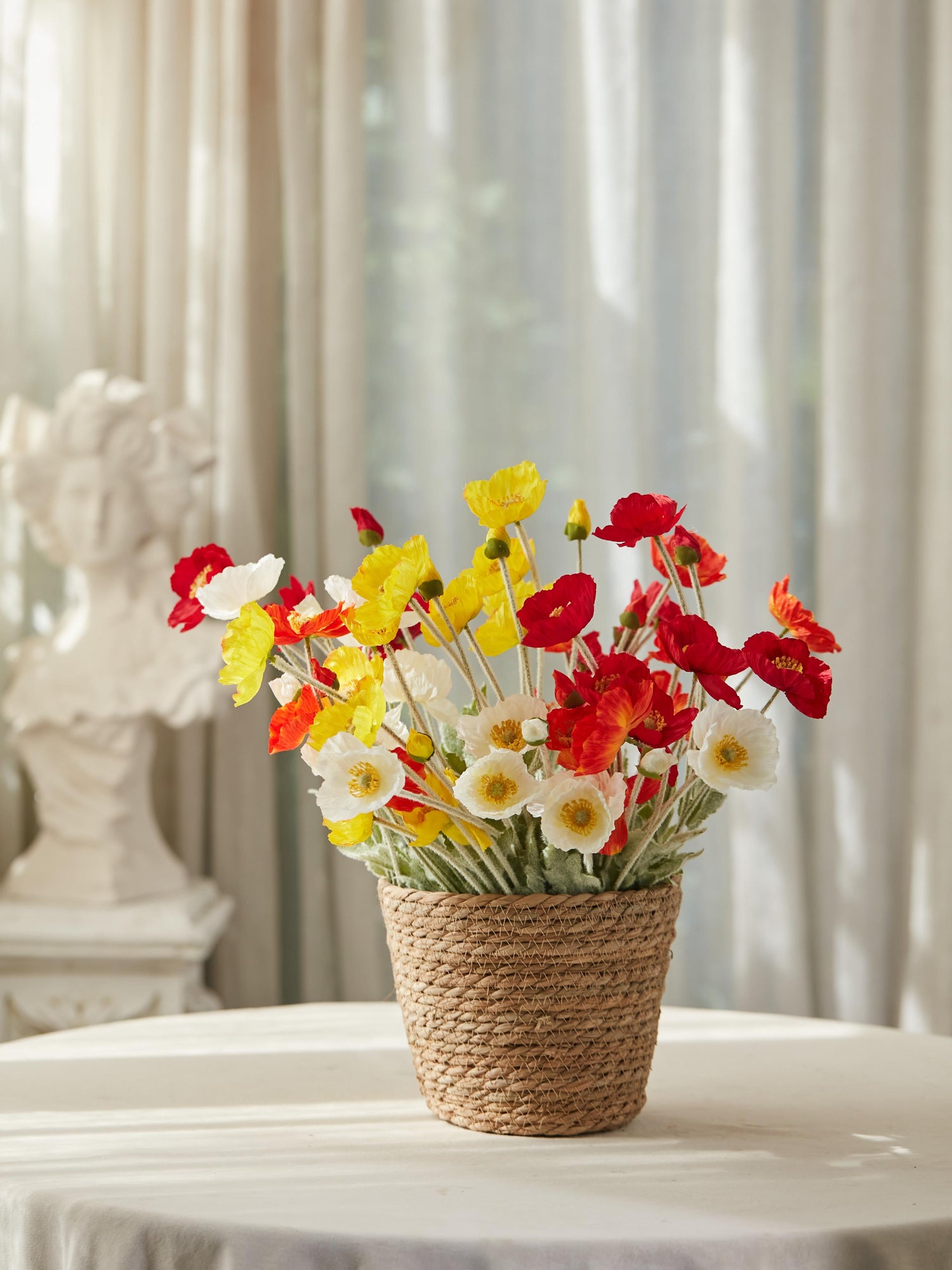 Amapolas danzantes de Amaranton en tonos de atardecer