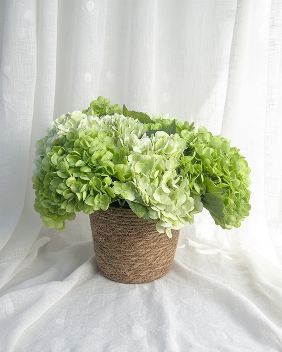 6 Stems Artificial Hydrangea Bouquet with Basket