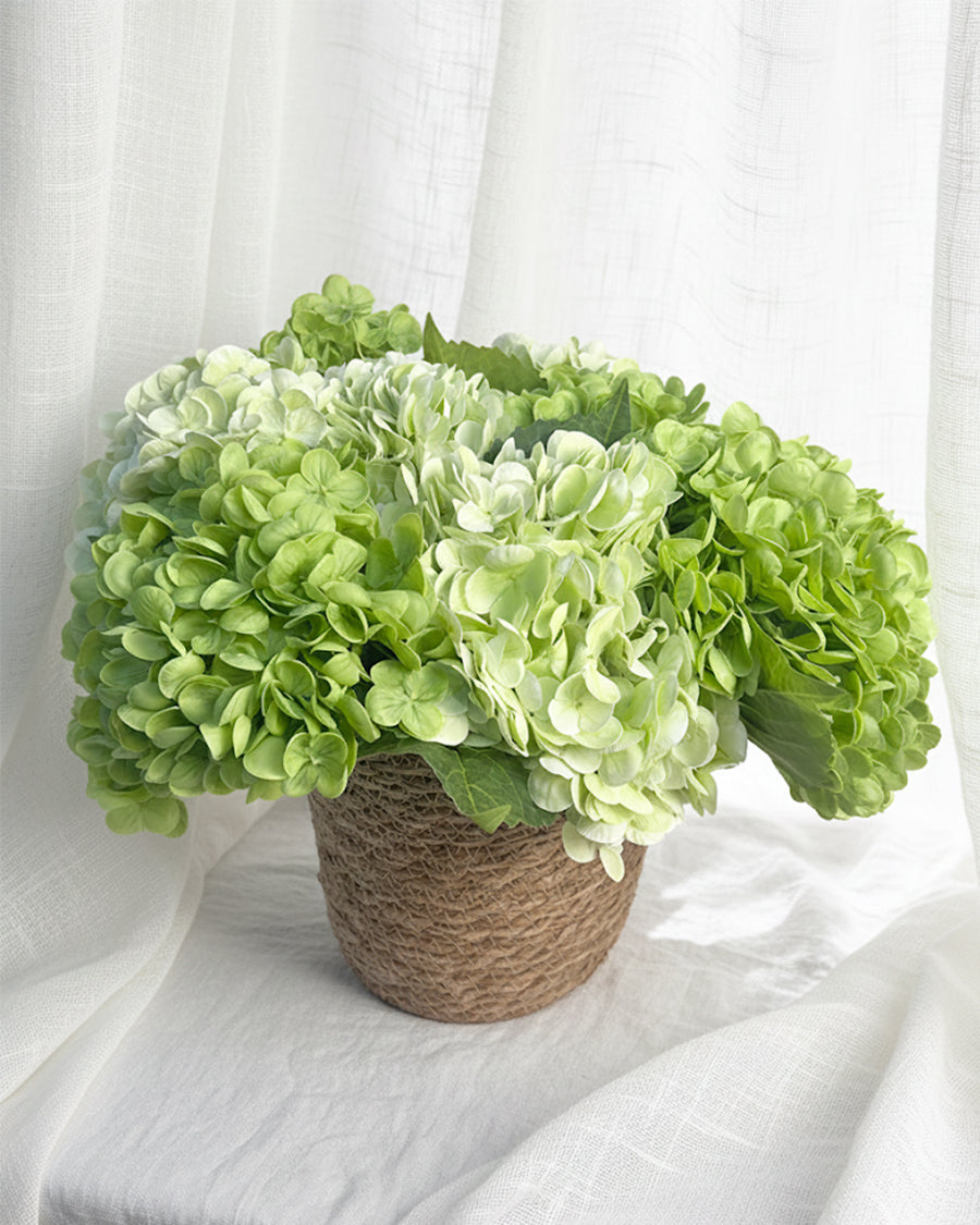 6 Stems Artificial Hydrangea Bouquet with Basket