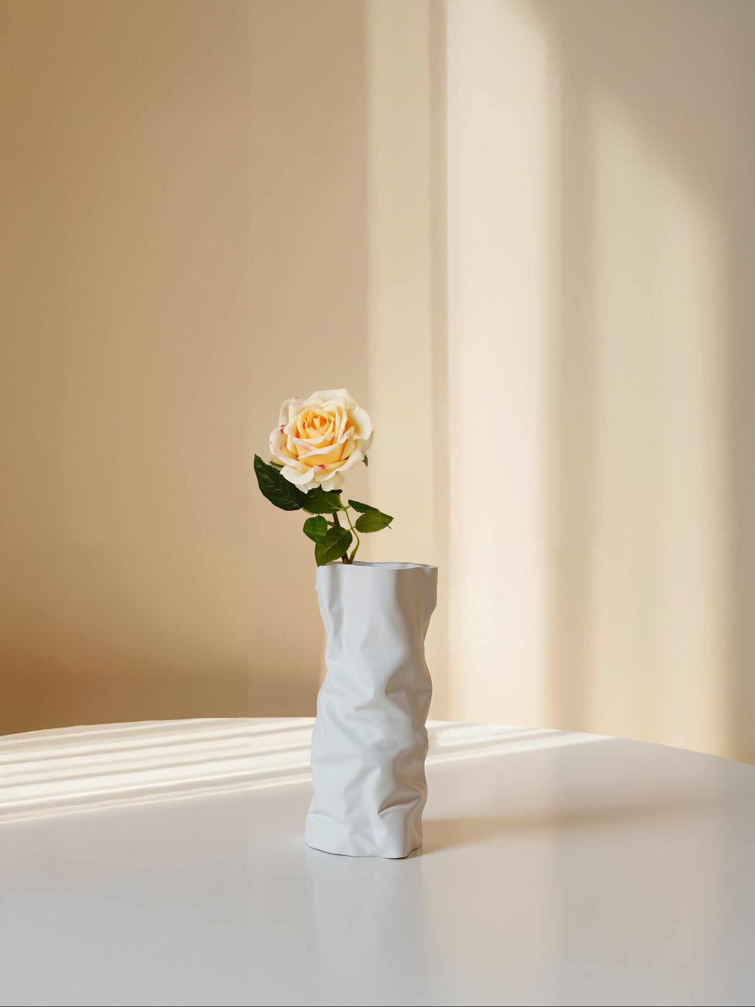 Amaranton™ 17" RealTouch™ English Rose - Champagne