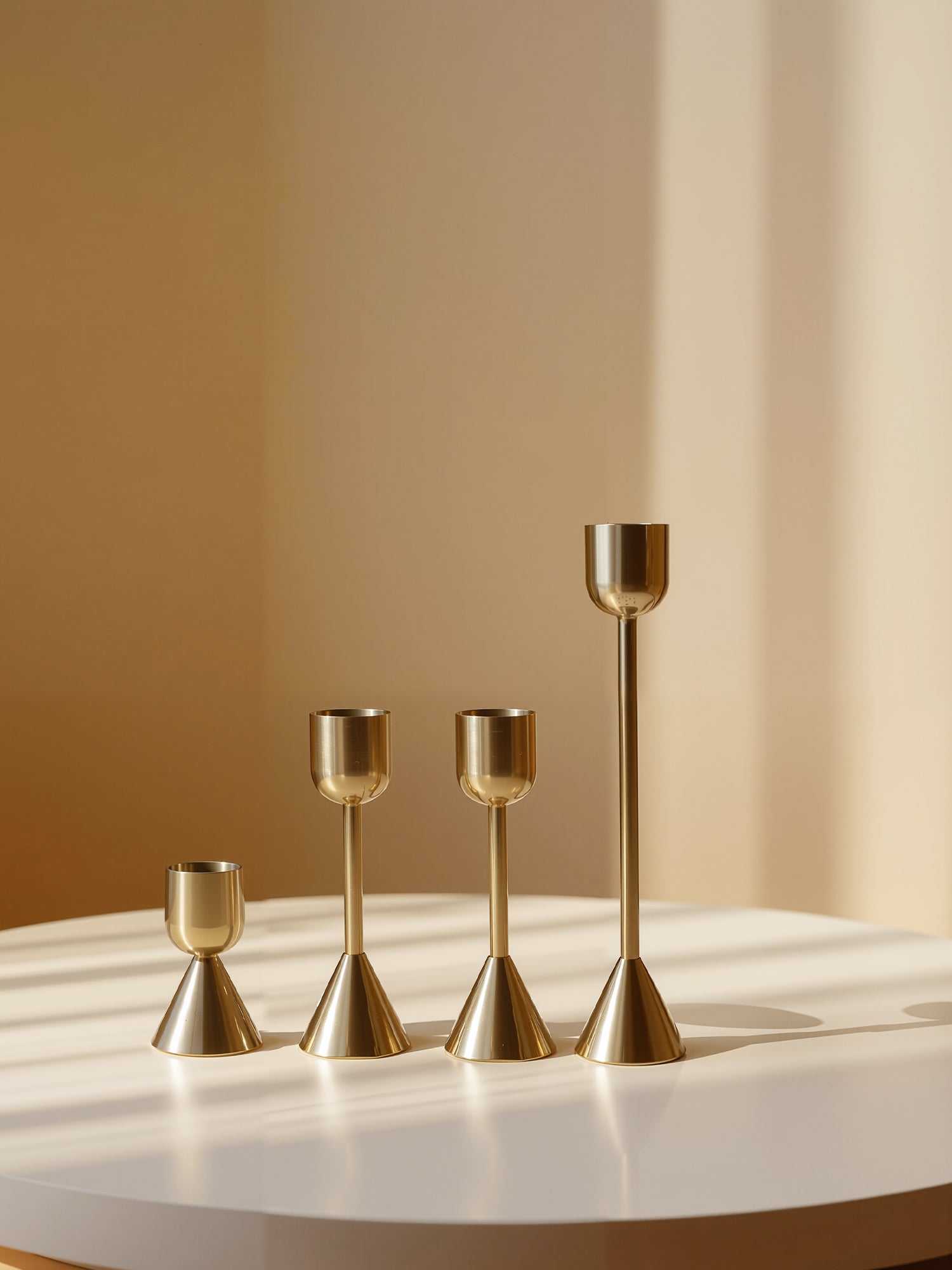 Luxurious Gold Candle Holders - Set of 4